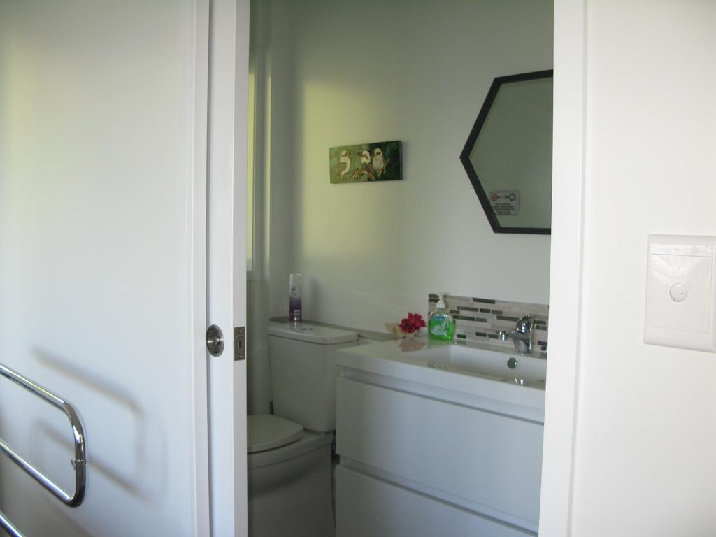 Bay View Retreat Apartment Whangarei Heads 外观 照片